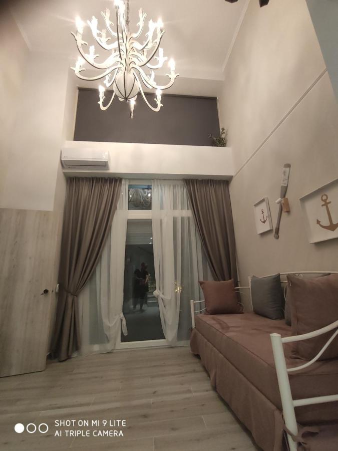 Kamares Suites Nea Kallikrateia Ngoại thất bức ảnh